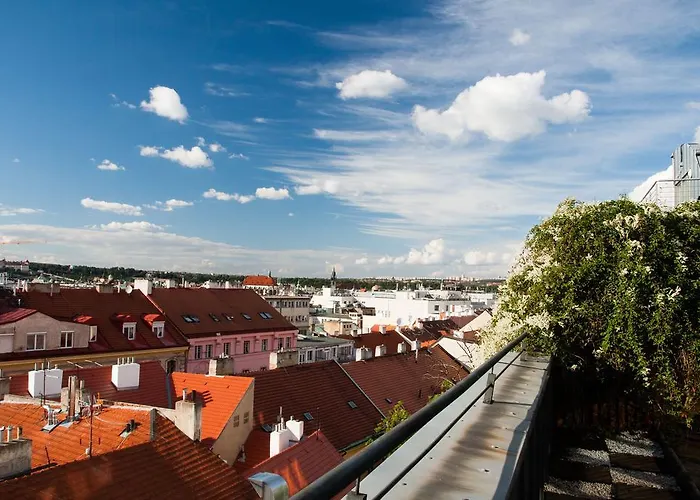 Wenceslas Square Lofts * פראג