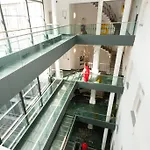 فاتسلاف سكوير لوفتس شقة