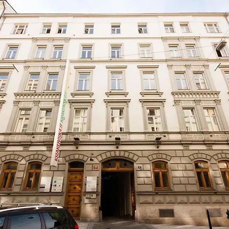 Wenceslas Square Lofts Apartment *