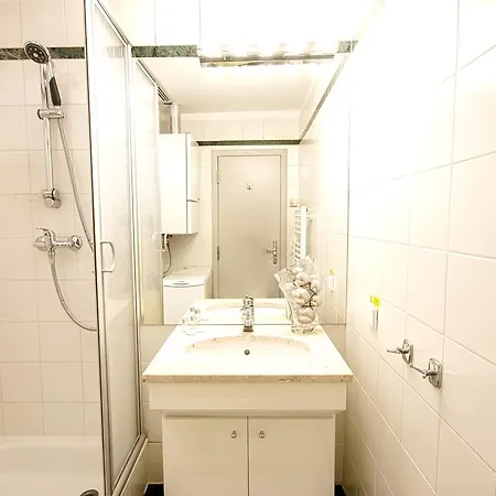 Wenceslas Square Lofts * Prague