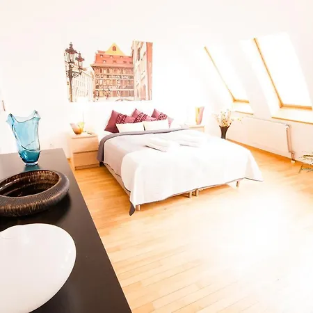 Wenceslas Square Lofts Apartment